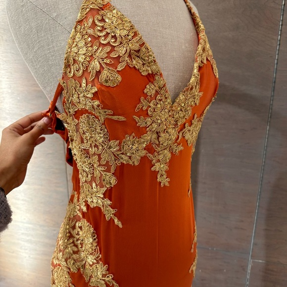 Prom dress - Picture 4 of 6